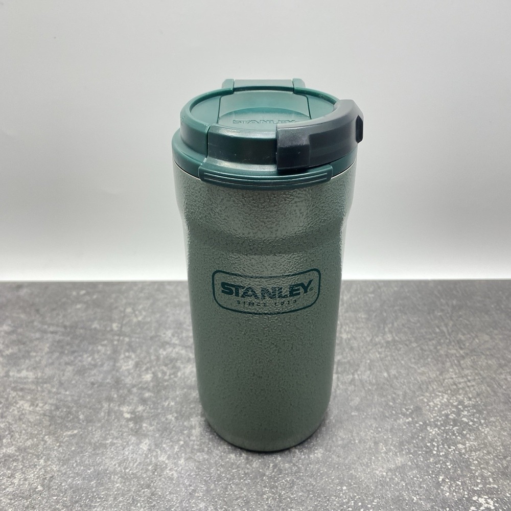 Stanley Classic Hammertone Green 16 oz Vacuum Travel Tumbler Coffee Mug Lock Lid